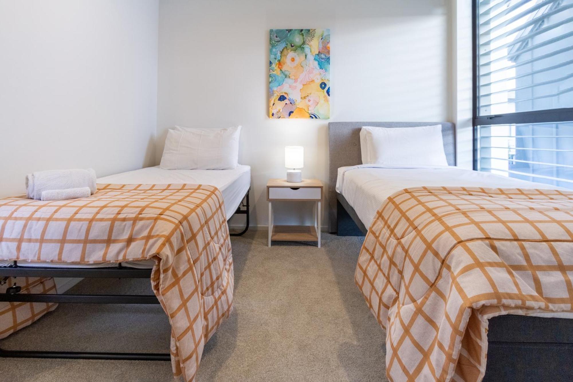 Modern 2 Bed 2 Bath Opposite Hagley Park Apartman Christchurch Kültér fotó