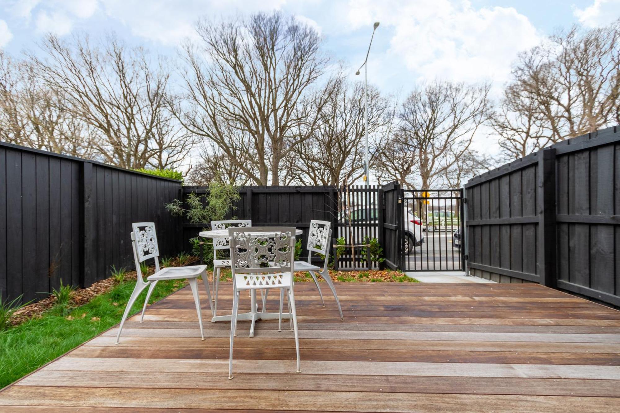 Modern 2 Bed 2 Bath Opposite Hagley Park Apartman Christchurch Kültér fotó